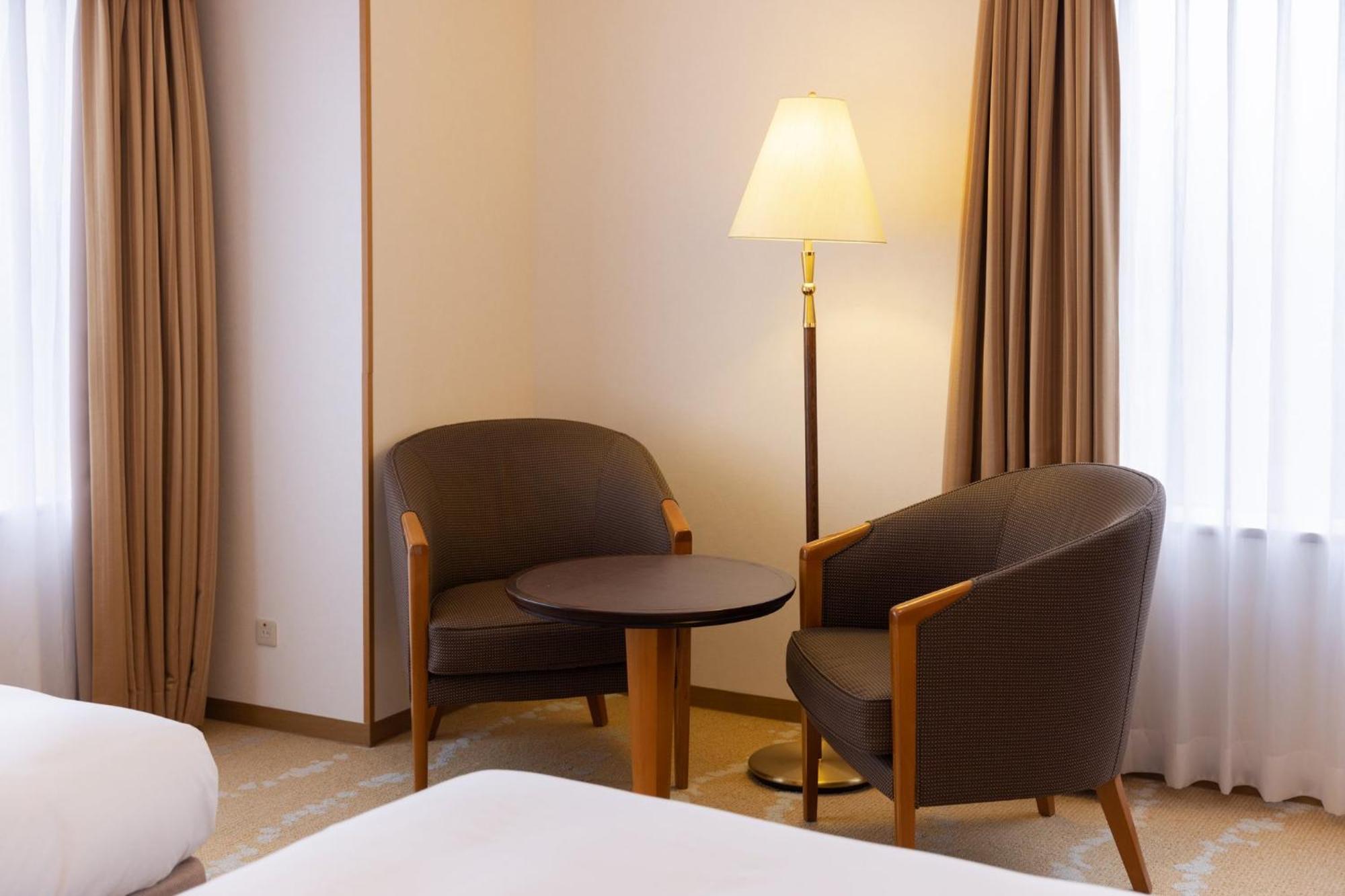 Ana Crowne Plaza Toyama By Ihg Hotel Exterior photo